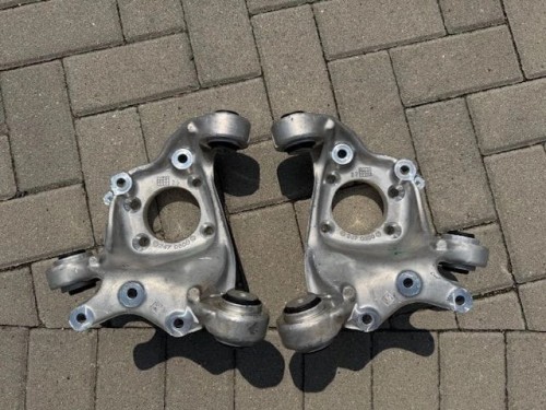 Mercedes 118 177 247 2473502300 2400 Zwrotnica NEW