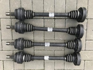 Mercedes SLS AMG W 197 1973501600 Półoś NOWA