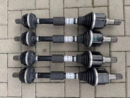 Mercedes CLA 1743504102 4202 tył półos tył NOWA ORYG