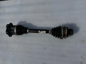 AUDI A8 4N 4M0407271 D przednia półoś ORYG OK