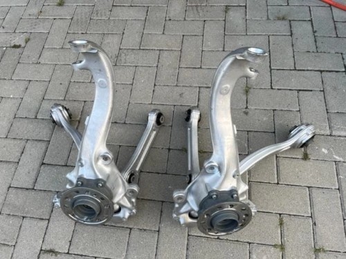 Mercedes GLC 254 A2543320100 0200 Hub Control Arms