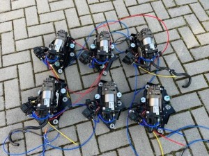 BMW G11 G12 G70 6895101 Kompresor zawieszenia NOWY