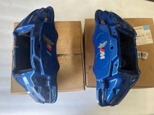 BMW F40 F48 F39 M135i 6879853 6879854 calipers OK