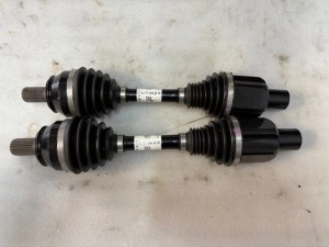 Mercedes A 177 B 247 A1773303202 prawa Półoś ORYG NOWA