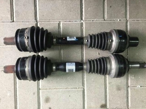 Mercedes CLA GLA A 2463309800 9900 Półoś