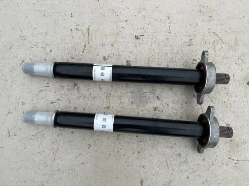 Mercedes CLA 118 GLA 247 A1773306400 półoś NOWA