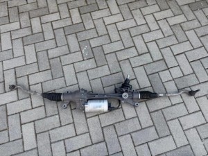 Audi A4 A5 B10 8B1 8B1423105C Maglownica Demontaż