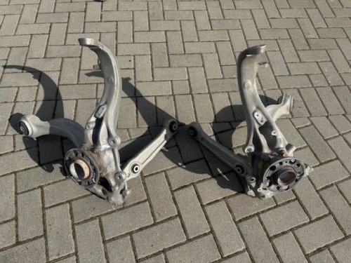 Mercedes EQS EQE 295 A 2950300 zwrotnica kpl