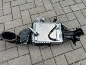Mercedes OM 656 A 6560900400 Intercooler kpl NOWY