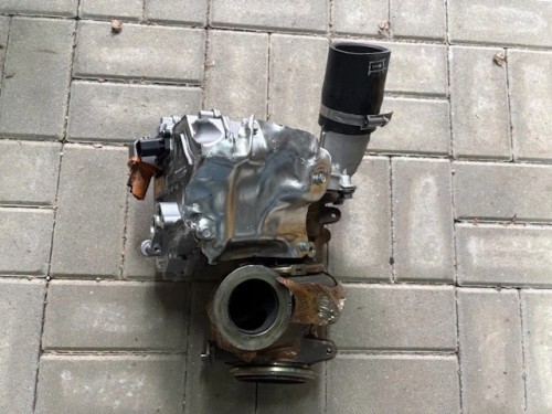 Mercedes C 206 AMG A 1390902902 922098 turbina OK
