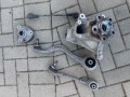 BMW G01 X3 X4 6882597 lewa zwrotnica piasta wahacz