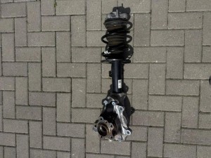 BMW G20 G21 XD 6877147 5A8E663 lewa zwrotnica amortyzator OK