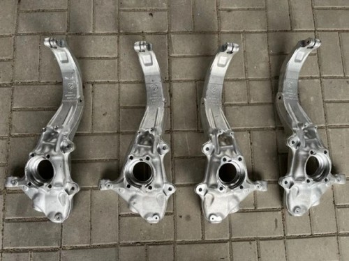 BMW X5 X7 G05 G07 6876656 6876655 zwrotnica ORYG NOWA
