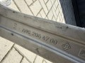 Mercedes E 214 AMG A 2143322400 Zwrotnica wahacze NEW