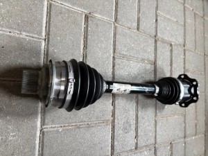 Audi Q7 Q8 VW 4M0407271 D półoś przód ORYG NOWA