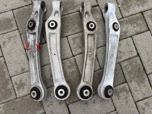 Audi Q7 Q8 Touareg 4M 4M0407155 4M0407156 wahacz OK