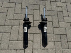 BMW X1 F48 6861691 6861692 amortyzator oryginał OK
