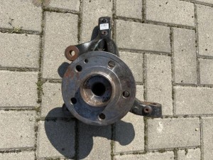 Mercedes V 447 Vito 4473300720 zwrotnica prawa OK