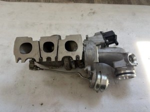 Mercedes M 276 DE30LA V6 A 2760902880 NOWA Turbina
