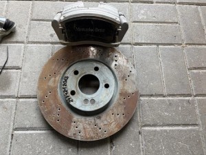 Mercedes 177 118 2474212012 tarcza zacisk i klocki NOWE