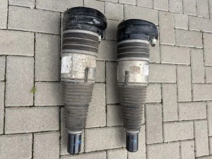 Audi Q5 80A 80A616039K 24r amortyzator przód ORYGINAŁ