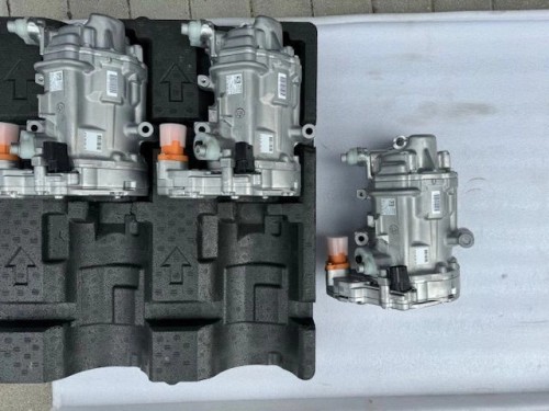Mercedes EQB 465 907 A 0008307804 kompresor klimy NOWY