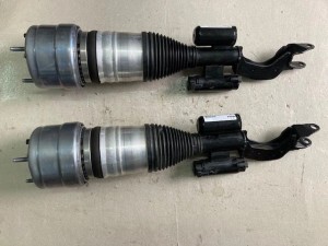Mercedes 213 257 4Matic 2133203401 Amortyzator NEW