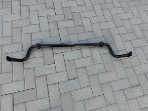 Audi Q7 Q8 Touareg 4M0411305A stabilizator OK