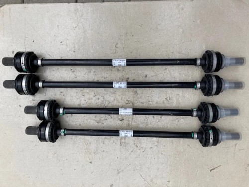 Mercedes GLB GLA 35 AMG 2473509202 9102 Axle shaft