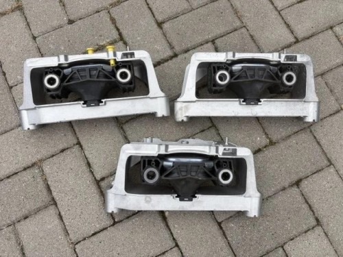 Mercedes CLA 178 GLB 248 1782402200 poduszka NOWA
