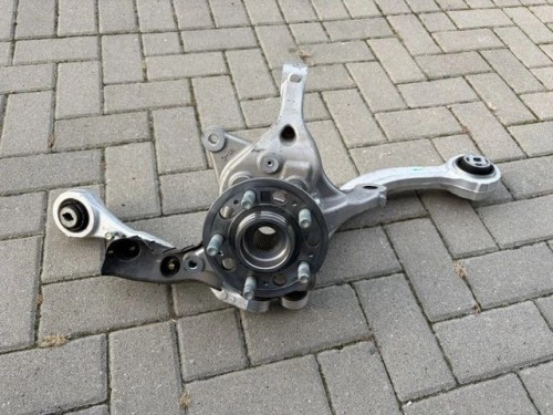 Kia EV 9 24r lewa zwrotnica piasta wahacze kpl OK