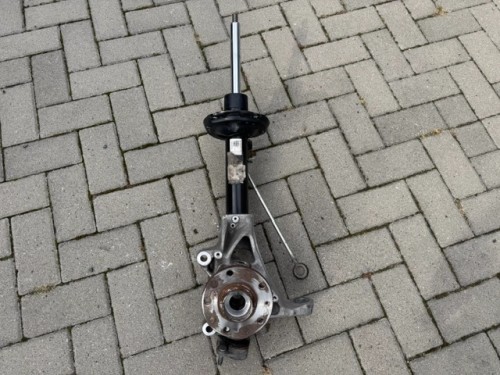 VW Seat Skoda Audi 5QS412021QC 5WA407257 Zwrotnica