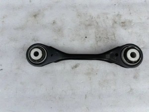 BMW G06 G06 X5 X6 6878018 FR Wahacz tył ORYG NOWY