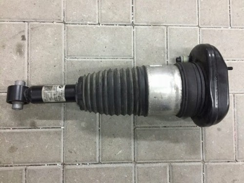 BMW G31 814903 688282504 Amortyzator tylny