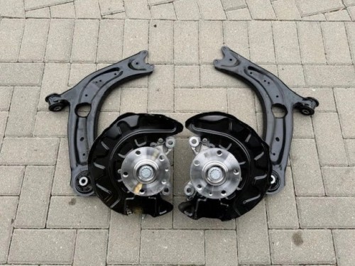 VW Tiguan III 5WA407257 C 258 C zwrotnica piasta NOWA