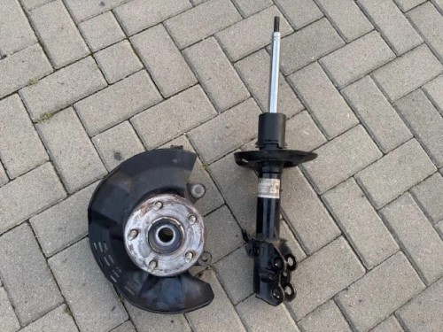 Toyota Yaris Cross 48510-0DG20 zwrotnica amor OK